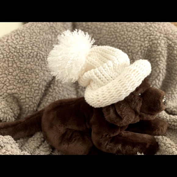 Child’s knitted hat - Picture 2 of 8